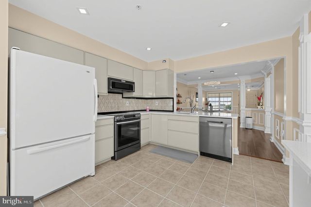 1677 ROCKCRESS DR, Jamison, PA 18929