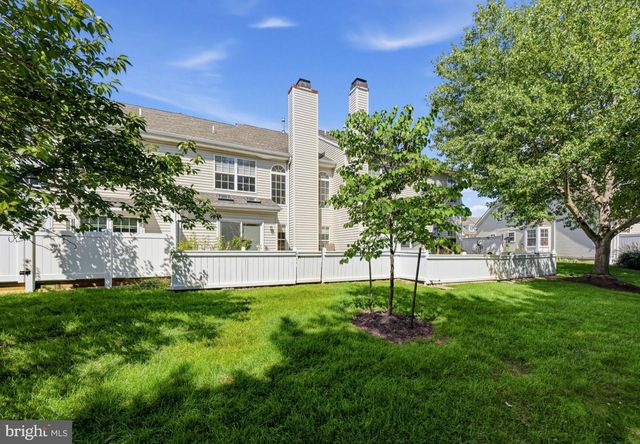 1677 ROCKCRESS DR, Jamison, PA 18929