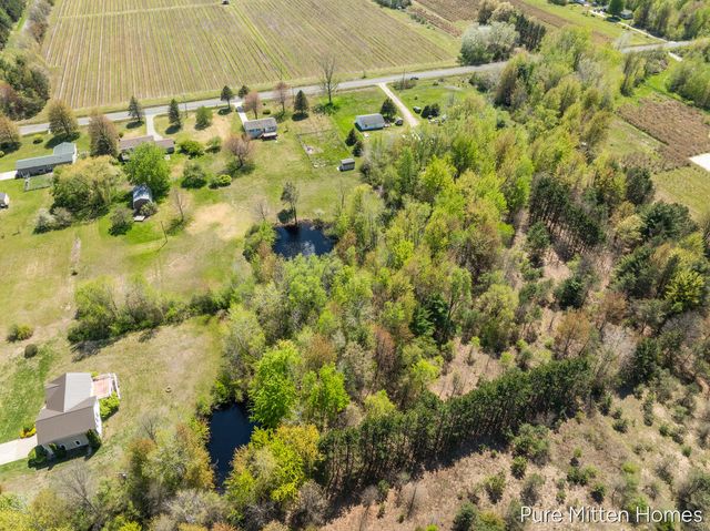 3350 Sweeter Road, Twin Lake, MI 49457