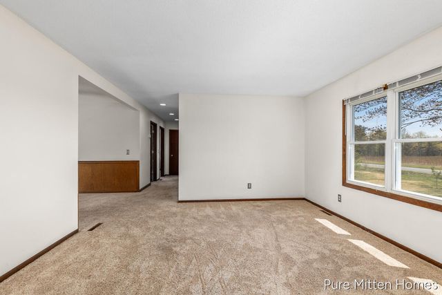 3350 Sweeter Road, Twin Lake, MI 49457