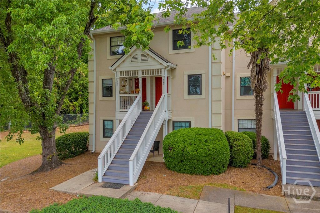 Image 1 of property listing at 290 Appleby Drive 268, Athens, GA 30606
