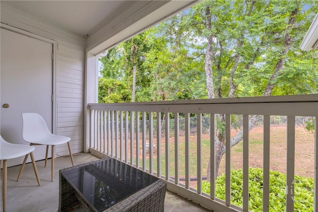 Image 17 of property listing at 290 Appleby Drive 268, Athens, GA 30606