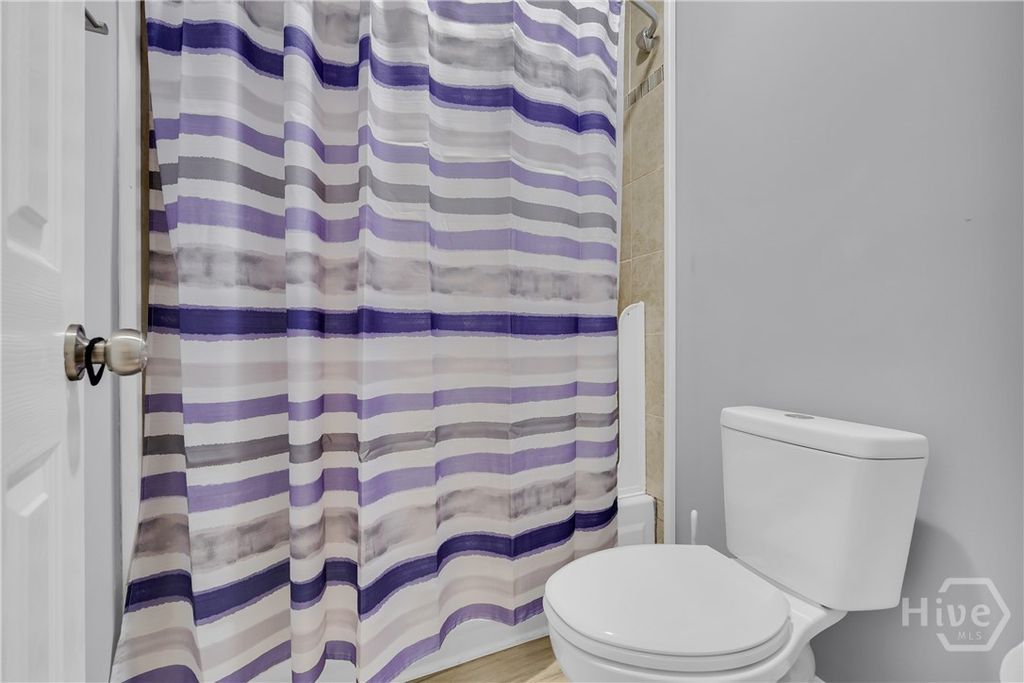 Image 3 of property listing at 290 Appleby Drive 268, Athens, GA 30606