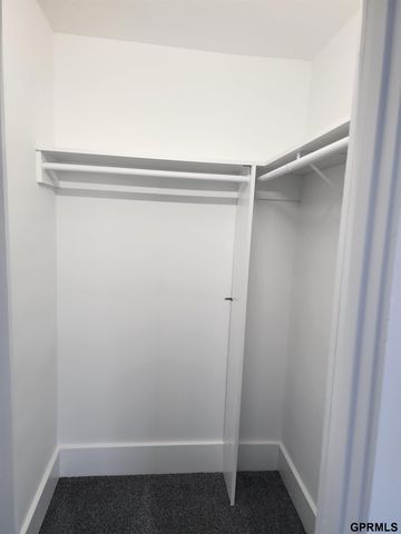 4277 Wirt Street, Omaha, NE 68111