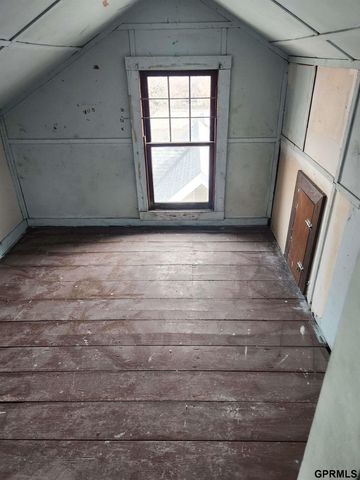 4277 Wirt Street, Omaha, NE 68111