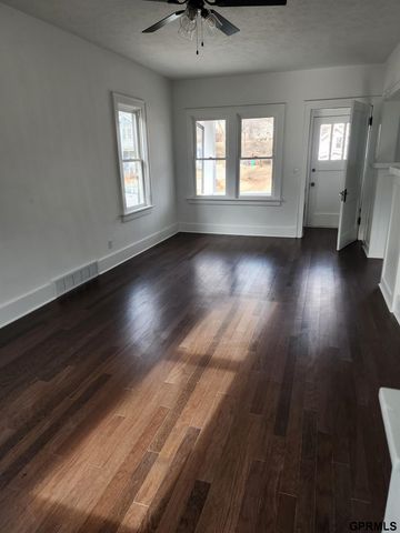 4277 Wirt Street, Omaha, NE 68111