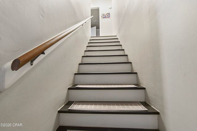 440 Venetian Way, Panama City, FL 32405