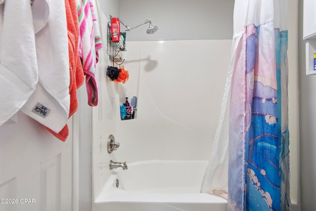 440 Venetian Way, Panama City, FL 32405