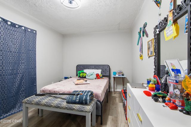 440 Venetian Way, Panama City, FL 32405