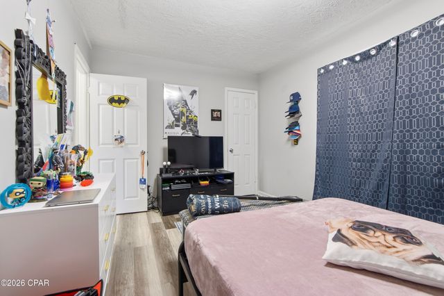 440 Venetian Way, Panama City, FL 32405