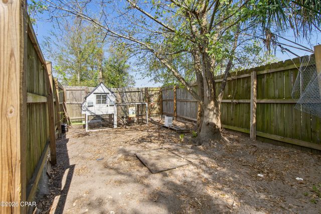 440 Venetian Way, Panama City, FL 32405