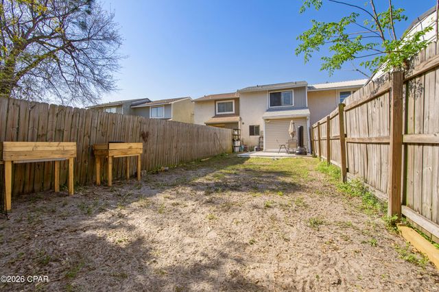 440 Venetian Way, Panama City, FL 32405