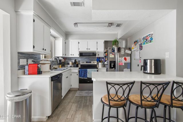 440 Venetian Way, Panama City, FL 32405