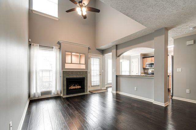 204 Stanton Hall Ln, Franklin, TN 37069