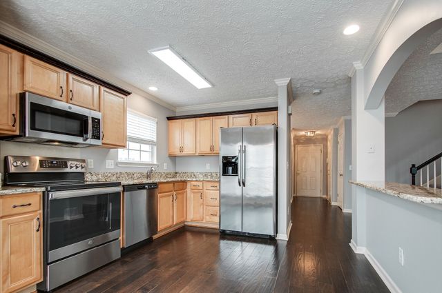 204 Stanton Hall Ln, Franklin, TN 37069