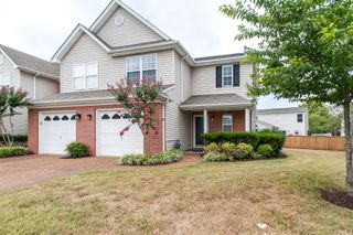 204 Stanton Hall Ln, Franklin, TN 37069