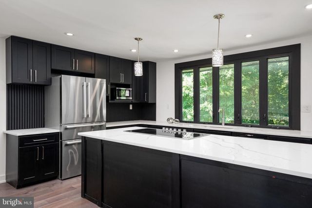 9901 TURRET LN, Clinton, MD 20735