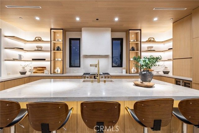 5205 Etiwanda, Tarzana (los Angeles), CA 91356