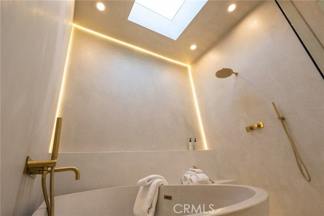 5205 Etiwanda, Tarzana (los Angeles), CA 91356