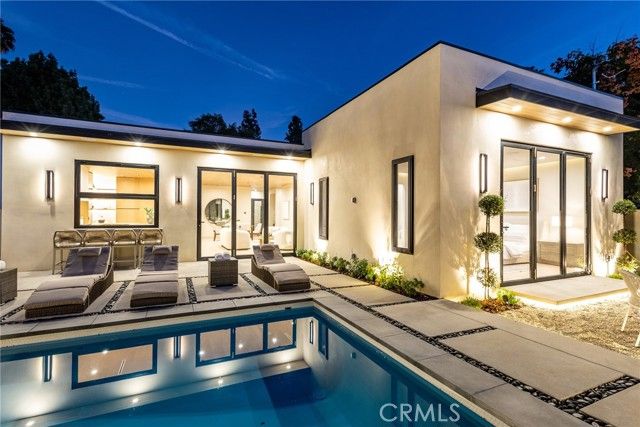 5205 Etiwanda, Tarzana (los Angeles), CA 91356