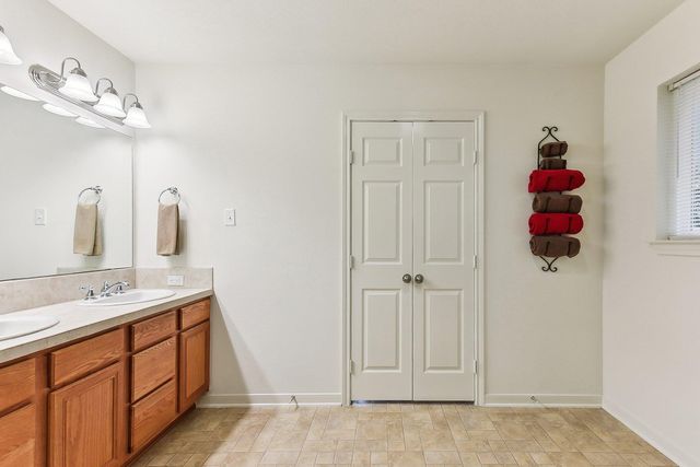 268 Chisholm TRL, Bastrop, TX 78602