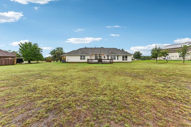 268 Chisholm TRL, Bastrop, TX 78602