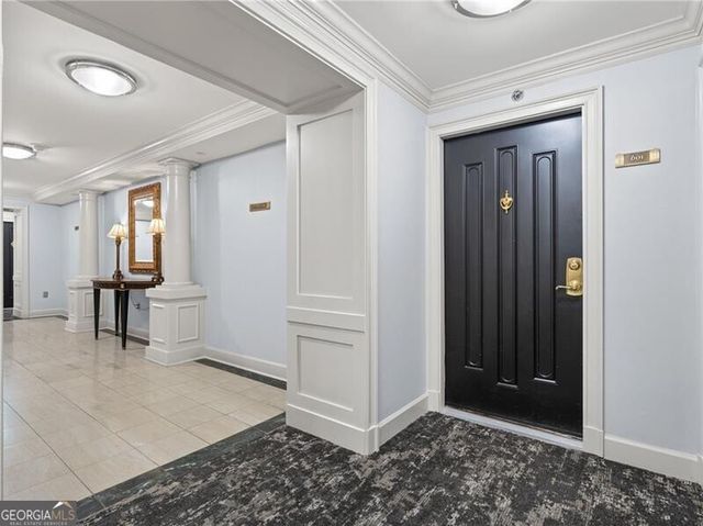 2870 Pharr Court South NW 601, Atlanta, GA 30305