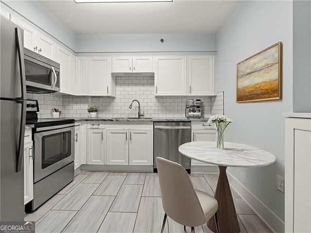 2870 Pharr Court South NW 601, Atlanta, GA 30305