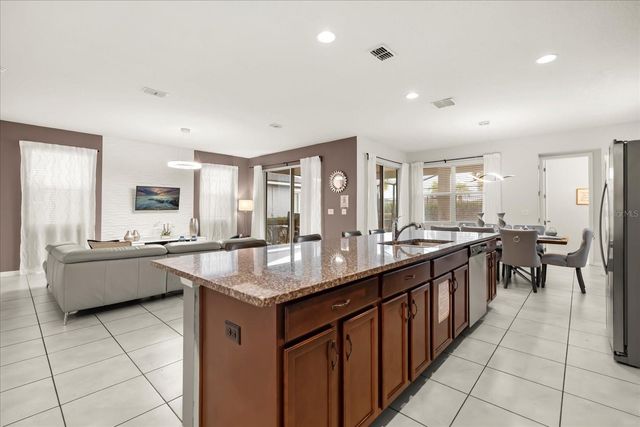 1528 NASSAU POINT TRAIL, Kissimmee, FL 34747