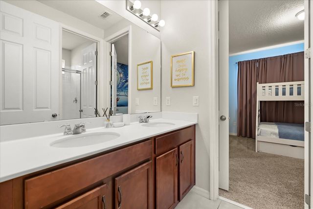1528 NASSAU POINT TRAIL, Kissimmee, FL 34747