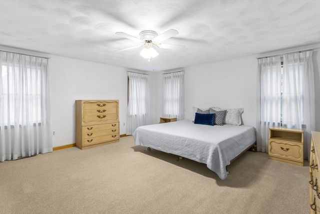 730 Lindsey St, Attleboro, MA 02703