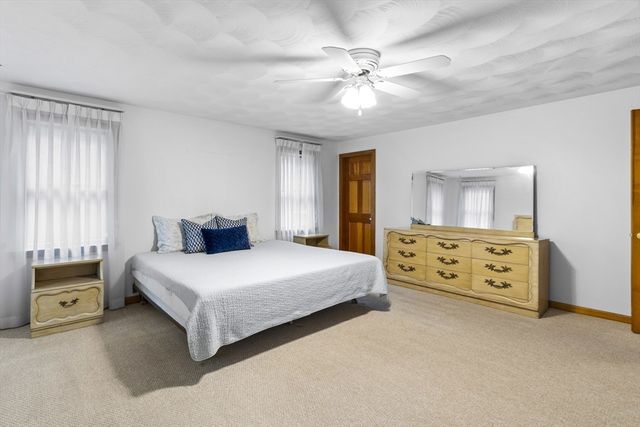 730 Lindsey St, Attleboro, MA 02703