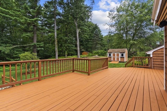 730 Lindsey St, Attleboro, MA 02703