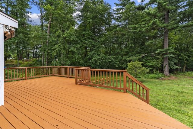 730 Lindsey St, Attleboro, MA 02703
