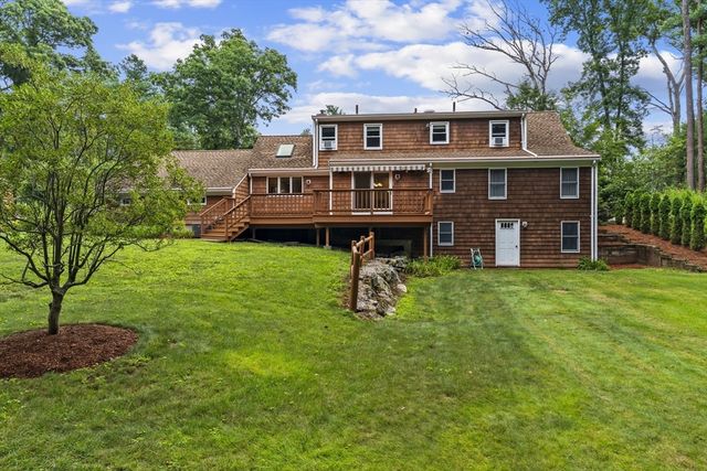 730 Lindsey St, Attleboro, MA 02703