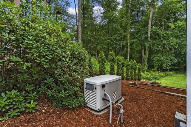 730 Lindsey St, Attleboro, MA 02703
