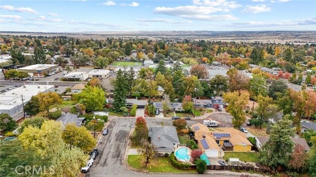 1 Cottage Circle, Chico, CA 95926