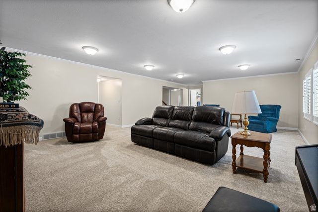 1443 W IRON PORT DR, South Jordan, UT 84095