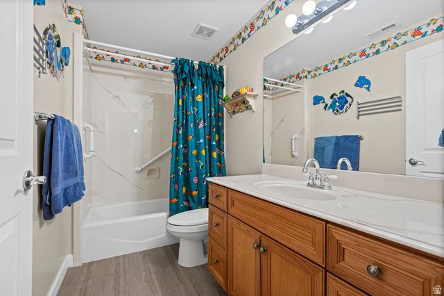 1443 W IRON PORT DR, South Jordan, UT 84095