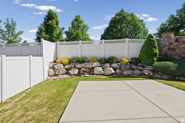 1443 W IRON PORT DR, South Jordan, UT 84095