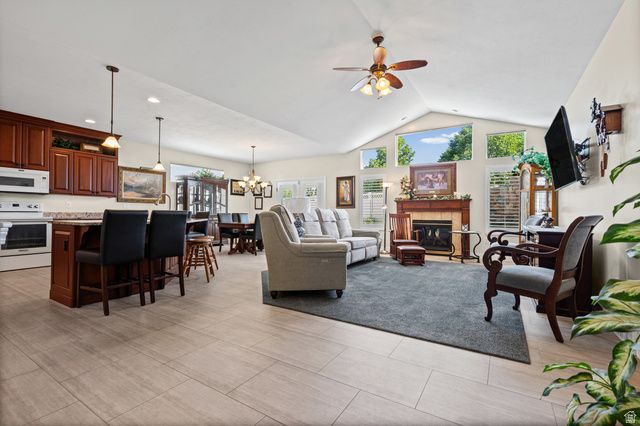 1443 W IRON PORT DR, South Jordan, UT 84095