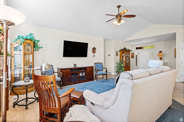 1443 W IRON PORT DR, South Jordan, UT 84095