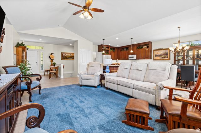 1443 W IRON PORT DR, South Jordan, UT 84095