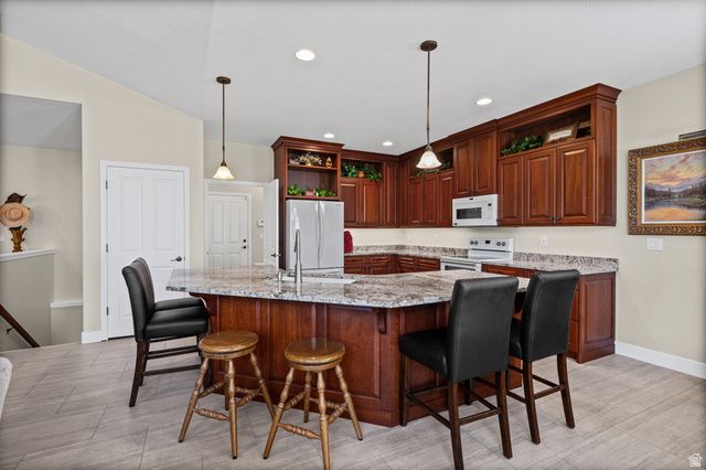 1443 W IRON PORT DR, South Jordan, UT 84095
