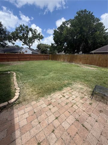 7649 Dallas St, Corpus Christi, TX 78413