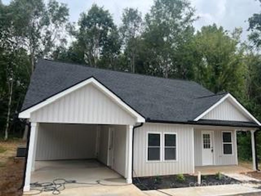 213 Mountain View Street, Forest City, NC 28043