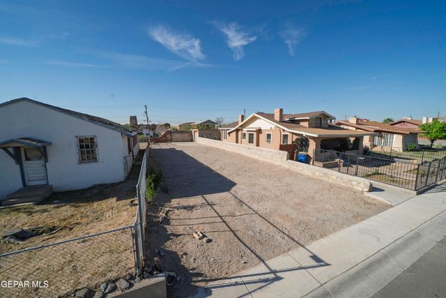 3812 TROWBRIDGE Drive, El Paso, TX 79903