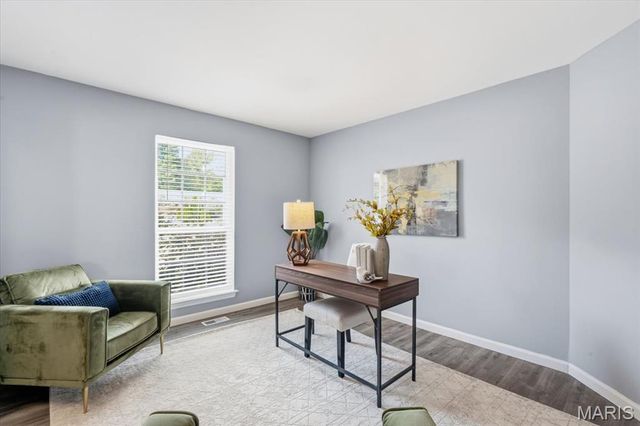 1718 Pheasant Run Drive, Maryland Heights, MO 63043