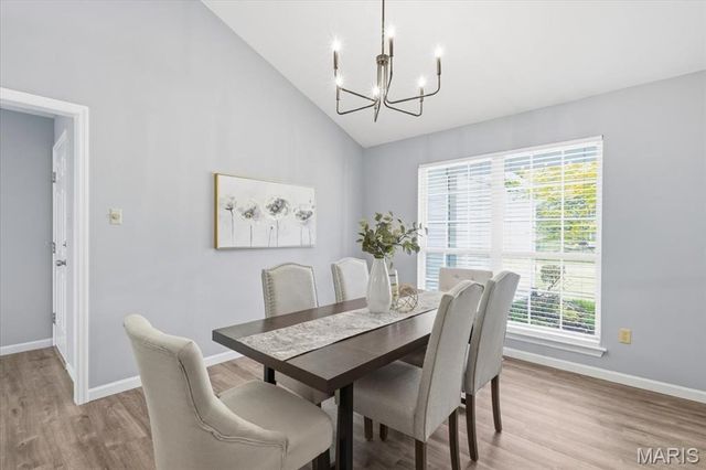 1718 Pheasant Run Drive, Maryland Heights, MO 63043