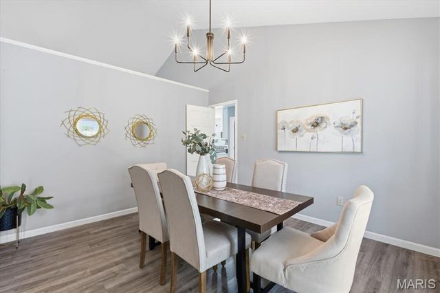 1718 Pheasant Run Drive, Maryland Heights, MO 63043